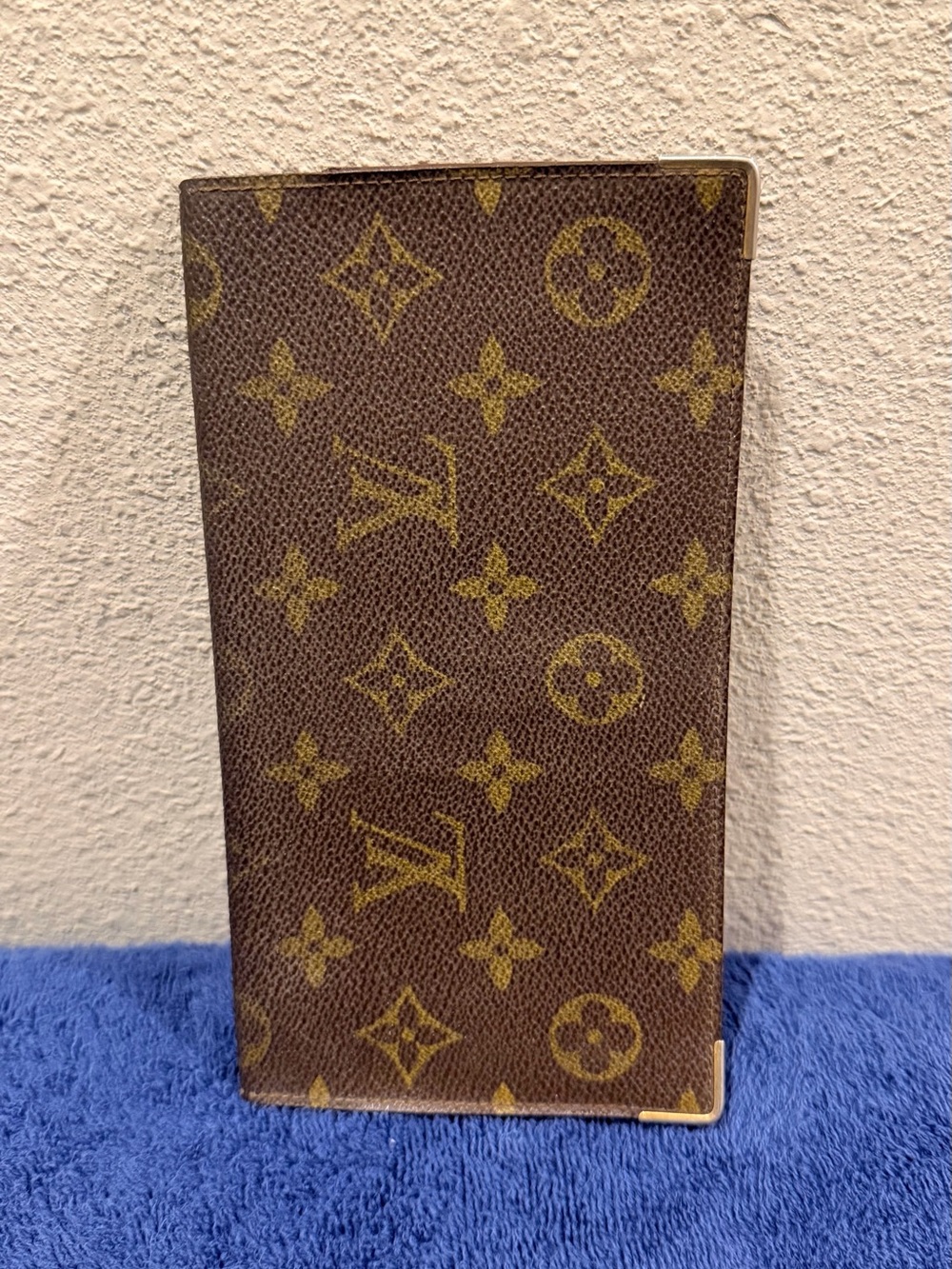 Louis Vuitton Monogram Bifold Wallet, Checkbook & Passport Holder Organizer in 1